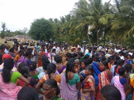 தருமபுரி அருகே பயங்கரம்.. கைகள், கண்கள் ஒன்றாக கட்டப்பட்ட நிலையில் கிணற்றில் மிதந்த 4 சடலங்கள்