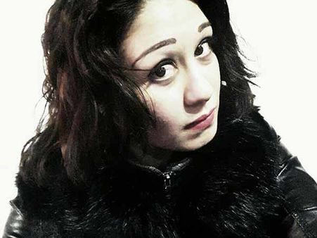 பாலியல் உறவின் போது காதலன் கொலை.. உடலை துண்டு துண்டாக வெட்டி சாத்தானுக்கு நரபலி கொடுத்த காதலி!