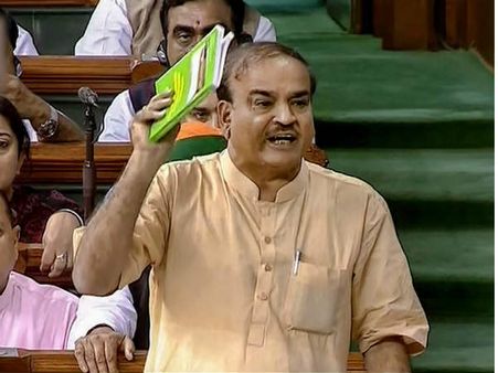 ஆமா, அதிமுக எங்களை ஆதரித்தது.. மத்திய அமைச்சர் அனந்த்குமார்