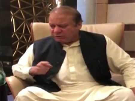 பாகிஸ்தானின் எதிர்காலத்திற்காக சிறை செல்கிறேன்.. நவாஸ் ஷெரீப் உருக்கம்