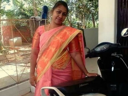 கோவையிலும் ஒரு நிர்மலா தேவி... மாணவிகளை மது அருந்தவும் நெருங்கி பழகவும் வற்புறுத்திய கொடுமை