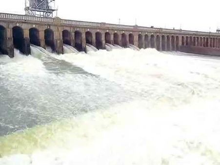 காவிரி டென்ஷன் ஓவர்.. 11 வருடங்களுக்கு பிறகு சாதனை அளவை எட்டியது கே.ஆர்.எஸ் அணை