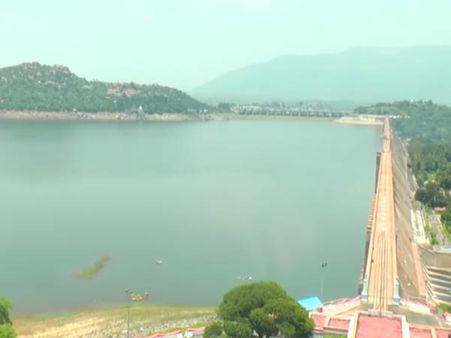 மேட்டூர் அணையில் இருந்து பாசனத்திற்கு 19ஆம் தேதி முதல் நீர் திறக்க முதல்வர் எடப்பாடியார் உத்தரவு!