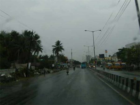 வங்கக்கடலில் காற்றழுத்த தாழ்வு பகுதி: 5 மாவட்டங்களில் கனமழைக்கு வாய்ப்பு.. வானிலை மையம் வார்னிங்!