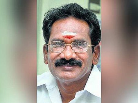 மாடத்திலே கன்னி மாடத்திலே.. செல்லூர் ராஜூவை வைத்து சட்டசபையில் கலகலகத்த ஜெயக்குமார், துரைமுருகன்!