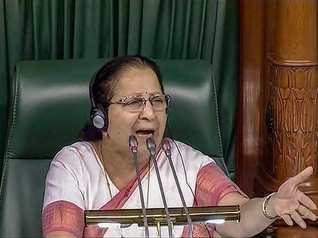 எனக்கும் மகன் போன்றவர்தான்... ராகுல் தவறு செய்தால் கண்டிப்பது தாயின் கடமை- சுமித்ரா மகாஜன்