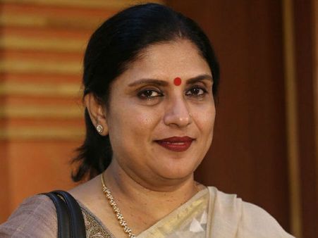 ‘மஹத் அய்யா ரொம்ப சவுண்ட் பார்ட்டியாக இருக்கிறார்’.. டிவிட்டரில் ஸ்ரீபிரியா விமர்சனம்