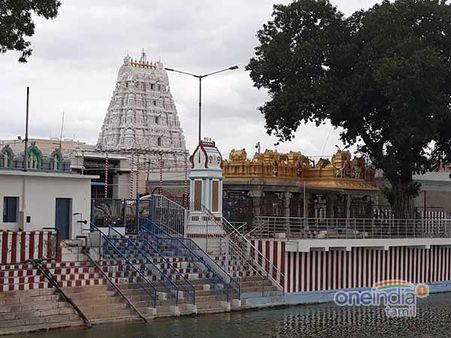 சந்திர கிரகணத்தில் கோவில்களை மூடும் போது காளஸ்ஹஸ்தியில் மட்டும் சிறப்பு பூஜை ஏன்?