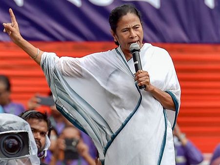 2019 தேர்தலில் பாஜகவுக்கு மரண அடி கிடைக்கும்.. மமதா எச்சரிக்கை