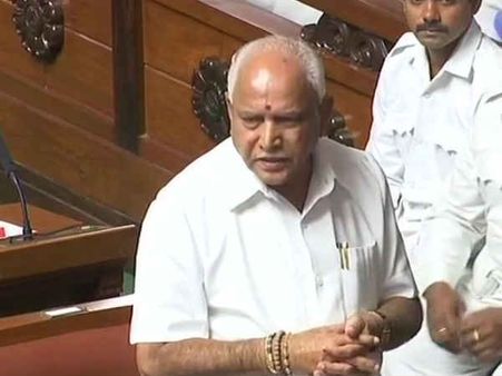 2-ஆம் நம்பர் பங்களா ஒதுக்காட்டி நான் என் சொந்த வீட்லயே தங்குவேன்- எடியூரப்பா பிடிவாதம்