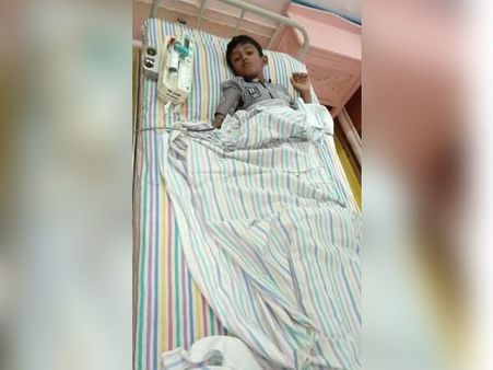 சிறுநீரக மாற்று அறுவை சிகிச்சைக்காகப் போராடும் 9 வயது சிறுவன் சாய்