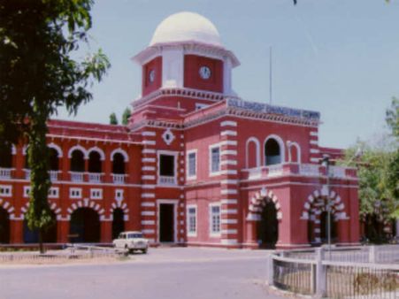 5 மார்க் வாங்கிய அண்ணா பல்கலை. மாணவருக்கு 77 மதிப்பெண்.. மறுமதிப்பீட்டு கோல்மாலை பாருங்க