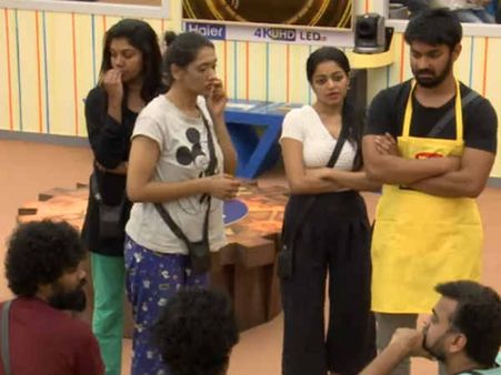 பிக்பாஸ்2: வைஷ்ணவிக்கு செம பல்பு கொடுத்த ரித்விகா!