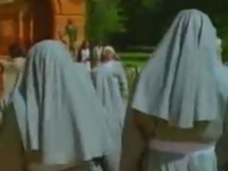 காதலியை பார்க்க 