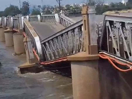 மறக்க முடியாத 1924!... கருணாநிதி, வாஜ்பாய், கொள்ளிடம் பாலம்... ஒரு சோக ஒற்றுமை