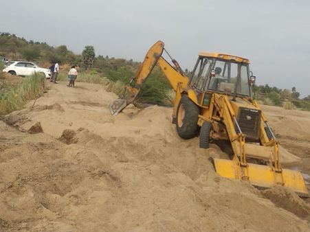 கொள்ளை போகும் அமராவதி.. தவிக்கும் தாராபுரம்.. வறளப் போகும் பேரபாயம்