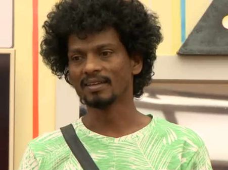 டர்.. புர் –ன்னு கலக்கறீங்க மாமா... யூ டூ செண்ட்ராயன்?