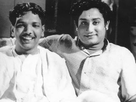 மறக்க முடியாத நட்பு பறவைகள்.. காவிரி தந்த தவ புதல்வர்கள் கலைஞரும்- நடிகர் திலகமும்!