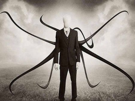 யார் இந்த ஸ்லென்டர் மேன்?.. இவருக்கும் மோமோக்கும் என்ன சம்மந்தம்??