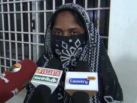 என் ஆசைக்கு இணங்கினால் நிறைய மார்க் கிடைக்கும்: அரசு வேளாண் கல்லூரியில் மாணவிக்கு செக்ஸ் தொல்லை!