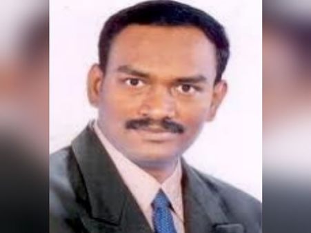 விடைத்தாள் மோசடி: திண்டிவனம் அண்ணா பல்கலை உறுப்புக்கல்லூரி முதல்வர் சஸ்பென்ட்.. சூரப்பா அதிரடி!