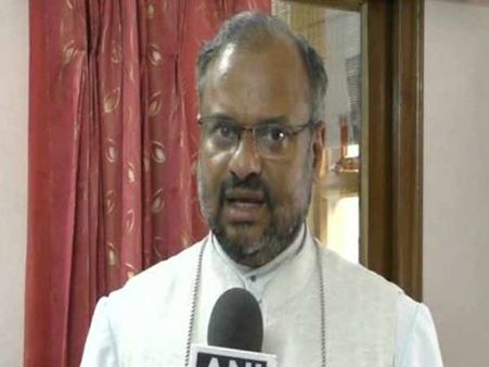 பாலியல் புகாரை திரும்பபெற்றால் ரூ.5 கோடி.. கன்னியாஸ்திரியிடம் டீல் பேசும் கேரள பிஷப்!