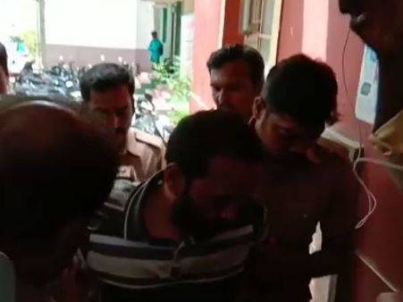 2 பெண் போலீஸ் அதிகாரிகளுக்கு வாட்ஸ் ஆப்பில் மிரட்டல்.. ரவுடி புல்லட் நாகராஜன் கைது