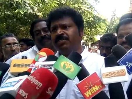 7 தமிழர் விடுதலை.. ஆளுநர் விரைந்து நடவடிக்கை எடுக்க வேண்டும் - கவுதமன்