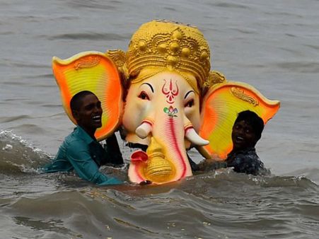 பிள்ளையாரை வைத்து ஆற்றை காத்த முன்னோர்கள்!