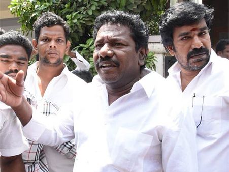 ஐபிஎல் போராட்ட வழக்கில் எம்எல்ஏ கருணாஸுக்கு அக்டோபர் 4 வரை 7 நாள் கஸ்டடி!