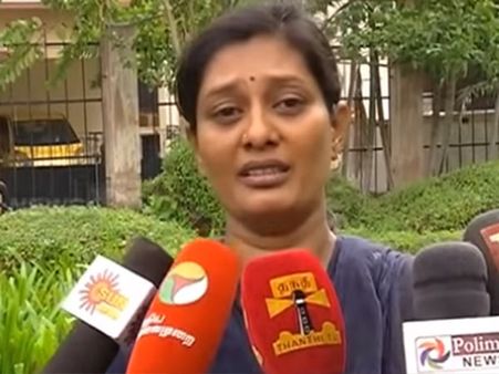 வைரலான அந்தரங்க புகைப்படம் பொய்யானது... எதற்காக எடுக்கப்பட்டது தெரியுமா?.. நிலானி கண்ணீர்