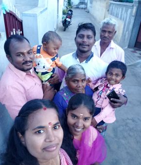 வாசகர்களுக்கு நன்றி.. செமத்தியான செல்பிகளை அனுப்பியமைக்கு.. இதையும் பாருங்க!