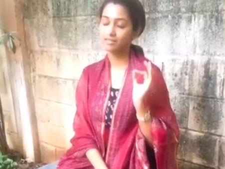 நித்யானந்தாவின் 