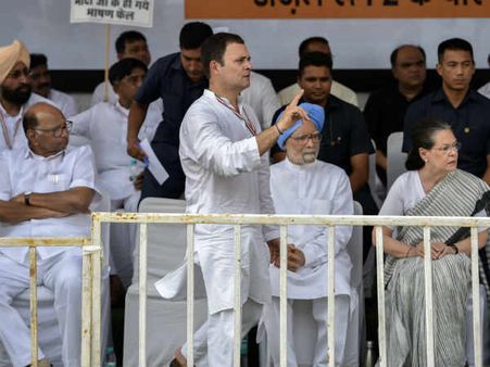 எதிர்க்கட்சிகள் ஒன்று சேர்ந்துள்ளது.. மோடி அரசை வீழ்த்த நேரம் வந்துவிட்டது.. ராகுல் பேச்சு