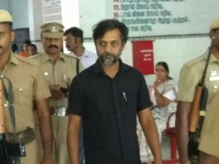 50வது நாளாக சிறையில்.. திருமுருகன் காந்தியின் உடல்நிலை பாதிப்பு.. மருத்துவமனையில் அனுமதி!