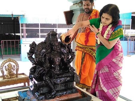 விநாயகர் சதுர்த்தி நாளில் ஸ்ரீ தன்வந்திரி பீடத்தில் கண் திருஷ்டி கணபதி யாகம்