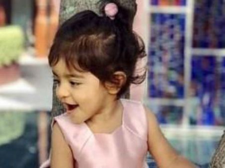 கொள்ளை அழகு செல்ல பாப்பா.. யார் இந்த குட்டி இளவரசி... அசத்திய ஏரின்!