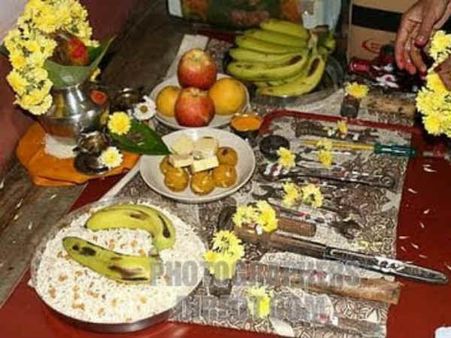 ஆயுதபூஜை, சரஸ்வதி பூஜை, விஜயதசமி சாமி கும்பிட நல்ல நேரம்