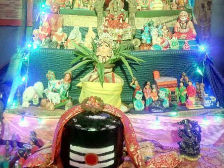 நலம் தரும் நவராத்திரி - முப்பெரும் தேவியரை வணங்குவோம்