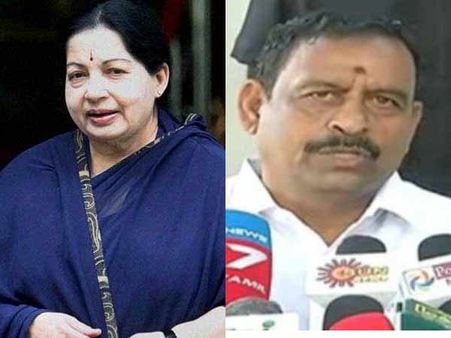 காவிரியில் தலைமுழுகி... ஜெயலலிதாவுக்கு தர்ப்பணம் கொடுத்த அமைச்சர் ஓ.எஸ்.மணியன்!