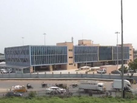 வாவ்.. சென்னையின் முதல் அடுக்குமாடி பஸ் ஸ்டாண்ட்.. மாதவரத்தில் ரூ. 95 கோடியில்!