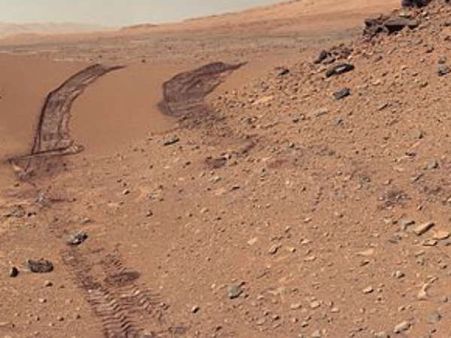 இதுவும் ஆன்லைன் ஆர்டரா? விற்பனைக்கு வந்த செவ்வாய் கிரக மணல்.. என்ன விலை தெரியுமா?