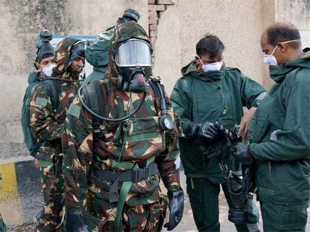 தொடர் மழை, ரெட் அலர்ட் எதிரொலி.. தமிழகத்தின் பல பகுதிகளுக்கு விரைகிறது பேரிடர் படை