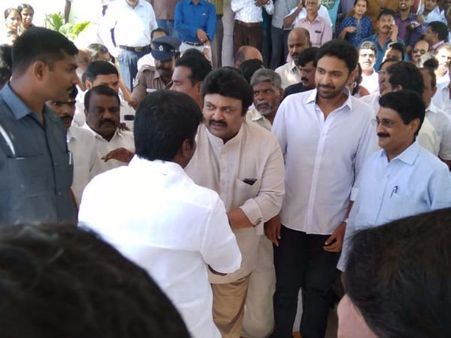 சிவாஜி மணிமண்டபத்தில் கருணாநிதியின் பெயரும் இடம்பெறும்.. நடிகர் பிரபு நம்பிக்கை