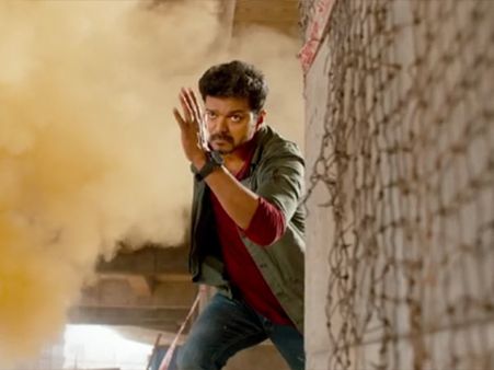 தீபாவளிக்கு ரிலீஸாகிறது 'சர்கார்'... வழக்கு வாபஸால் நீங்கியது தடை!