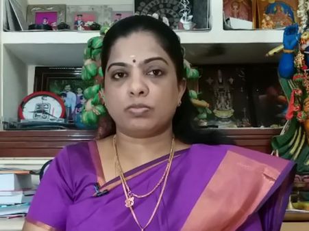 டிடிவியுடன் மோதல்.. அமமுகவில் இருந்து நீக்கப்பட்ட வழக்கறிஞர் சிவசங்கரி.. திவாகரன் பக்கம் தாவினார்?!