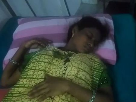 தாலி கட்டி 15 நாள்தான் ஆச்சு.. மனைவிக்கு குவா குவா.. அலறி ஓடிய புது மாப்பிள்ளை