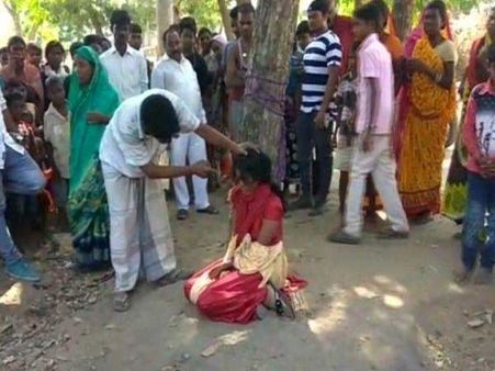 இந்து பையனுடன் காதல்.. வீட்டை விட்டு வெளியேறிய முஸ்லீம் பெண்.. மரத்தில் கட்டி அடித்த கொடூரம்