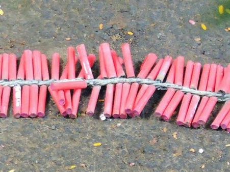 சரவெடி வெடிக்காதீங்க.. மக்களுக்கு தமிழக அரசு அறிவுறுத்தல்