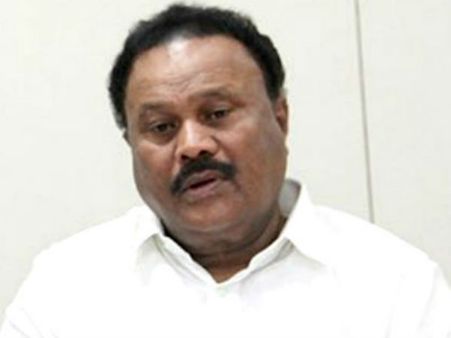 மாய மந்திரத்தால் கரண்ட்டை சீர் செய்ய முடியாது: திண்டுக்கல் சீனிவாசன்